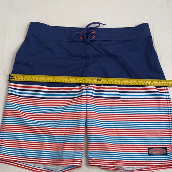 Vineyard Vines multicolor navy red white striped unlined board shorts 32 - Picture 4 of 9